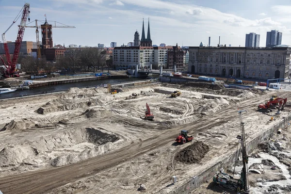 Раскопки на площади Шлоссплатц в Берлине Митте — стоковое фото