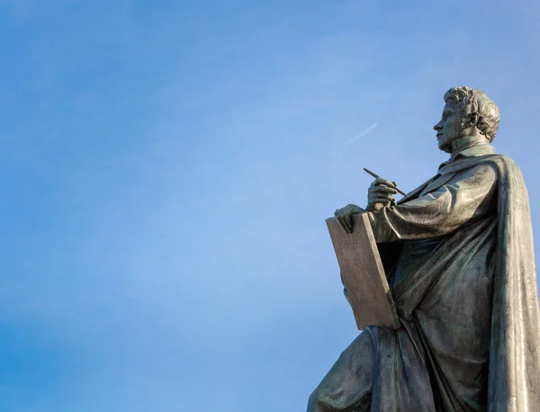 Detail photo of the Schinkel statue of the homonymous square of Schinkel in Berlin Mitte — Stock Photo, Image