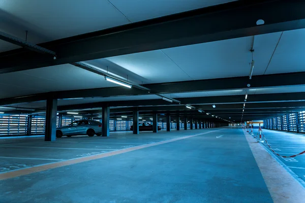 Estacionamento garagem — Fotografia de Stock