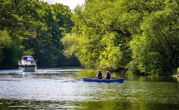 Excursion with the boat — Stock Photo, Image