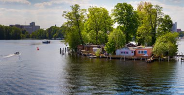 küçük ada Berlin havel