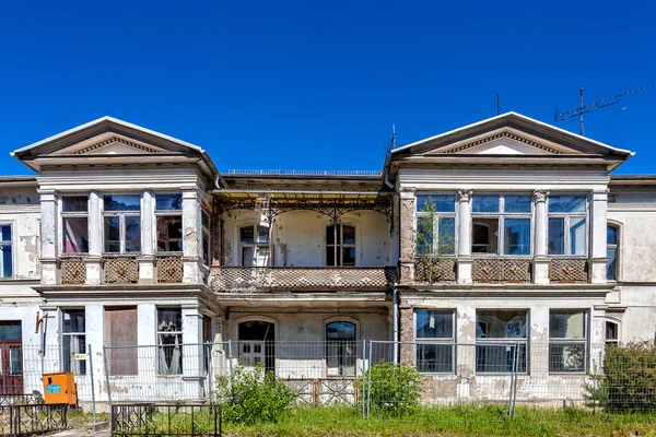 Baufällige Ruine — Stockfoto