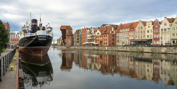 목조가 역사적 선박들 폴란드의 그단스크에 랜드마크 — 스톡 사진
