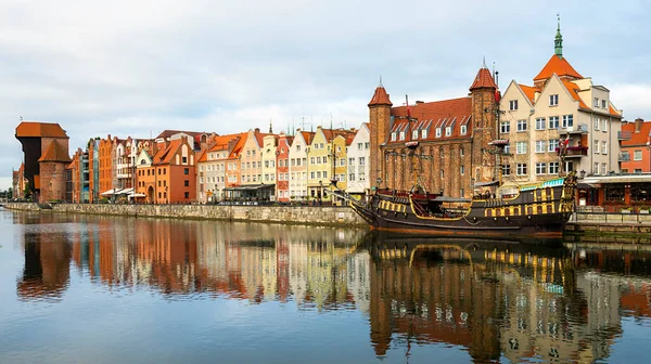 Half Timbered Houses Historic Ships Landmarks Old Town Gdansk Poland — Stock Photo, Image