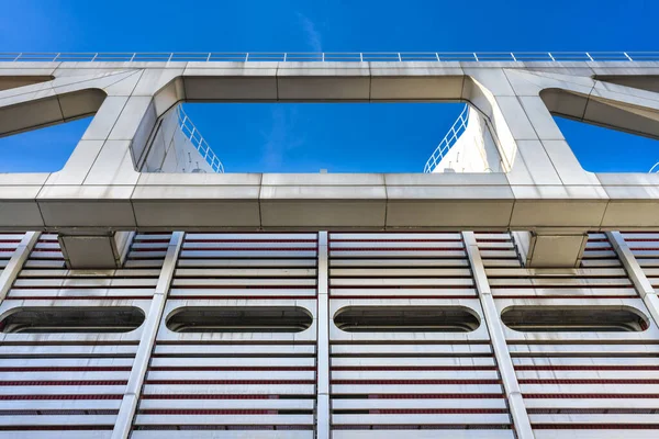 Fasada Pustego Centrum Kongresowego Icc Berlinie Wieżą Radiową — Zdjęcie stockowe