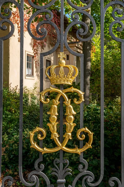 Μνημεία Και Ιστορική Αρχιτεκτονική Στο Παλάτι Glienicke Στο Βερολίνο Wannsee — Φωτογραφία Αρχείου