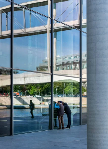 Turister Och Sevärdheter Stadsdelen Berlin — Stockfoto