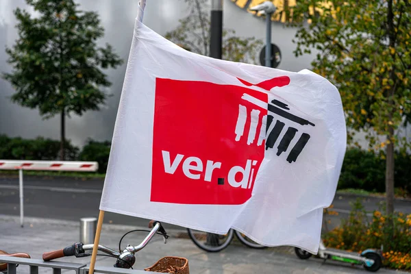Flagge Während Des Streiks Der Verdi Gewerkschafter Der Berliner Charité — Stockfoto