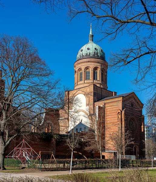 Sankt Michael Kerk Café Engelbecken Berlijn Mitte Duitsland — Stockfoto