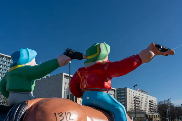 Statue Plastik Cowboys Jagd Auf Den Großen Bären Des Bildhauerduos — Stockfoto