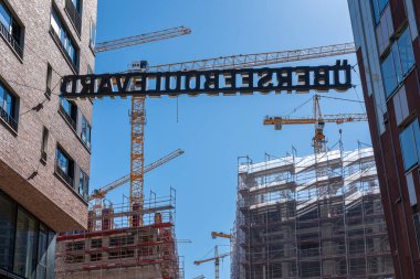 Berseequartier ve Hafencity 'deki büyük inşaat alanı, Hamburg, Almanya