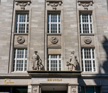 Alter Wall, Hamburg, Almanya 'daki tarihi ev cephesi