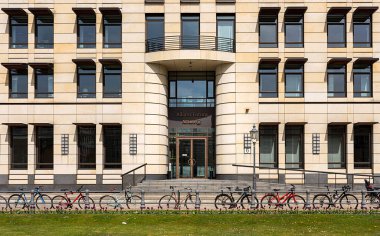 Allianz Forum, Pariser Platz, Berlin-Mitte, Almanya