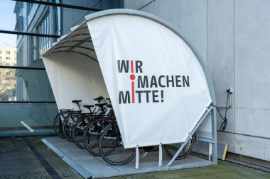 Mitte bölge ofisi çalışanları için şirket bisikleti olarak Berlin, Almanya
