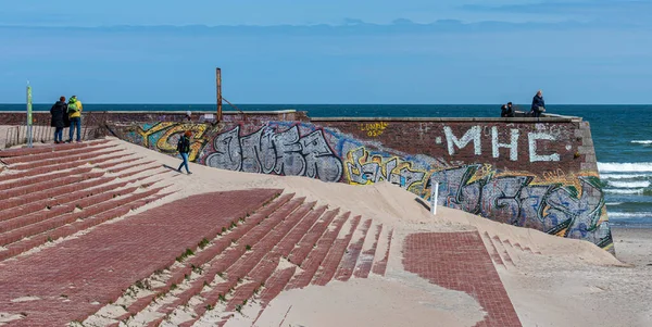 Стара Вогнева Стіна Іржавими Огорожами Пляжі Прера Острів Руген Німеччина — стокове фото