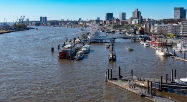View from the Elbphilharmonie towards Landungsbrcken and Sankt Pauli, Hamburg, Germany