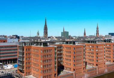 View from the Elbphilharmonie to the Columbiahaus, the Michel, the Sandtorhafen and the Hafencity, Hamburg, Germany