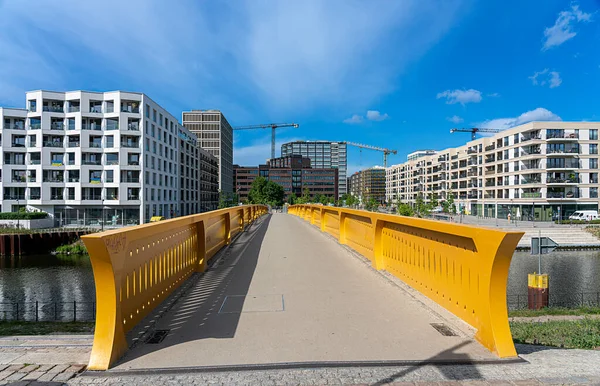 Golda Meir Steg Landwehr Canal Europacity Berlin Germany —  Fotos de Stock