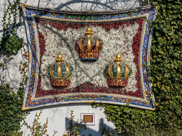 Luisenplatz Potsdam Mural Imperial Crown Brandenburg Germany — Stok fotoğraf