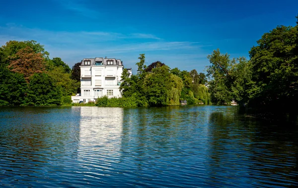 Hamburg Daki Beyaz Lüks Villa Eppendorf — Stok fotoğraf