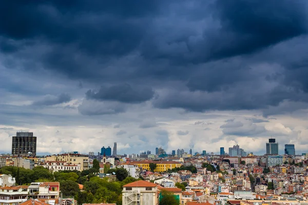 Paisaje urbano de Estambul visto desde el Bósforo —  Fotos de Stock