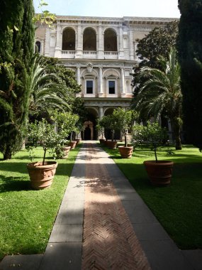 Roma