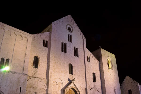 Main Entrance to the St. Nicholas Basilica. Bari. Apulia. — Stock Photo, Image