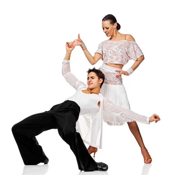 Sensual pareja bailando salsa. Bailarines latinos en acción. Aislado Imagen de stock