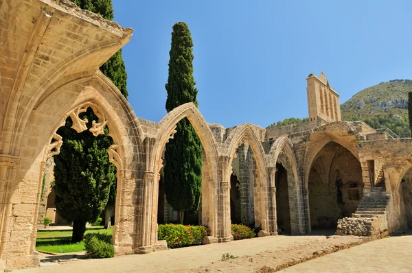 Abbaye de Bellapais, Kyrenia — Photo