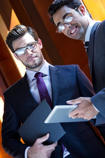 Businessmen With Digital Tablet In Modern Office — Stock Photo, Image