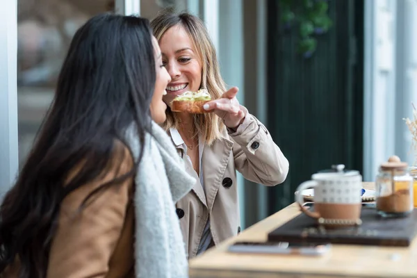 Shot Lovely Girls Couple Sharing Brunch Together While One Them — Foto Stock