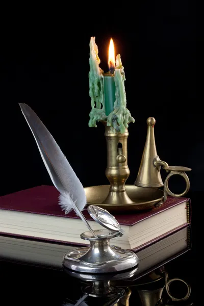 Quill Pen and Candle — Stock Photo, Image