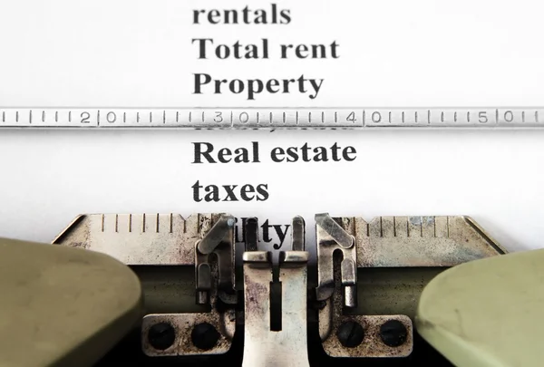 Концепция налога на недвижимость — стоковое фото