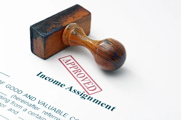 Income assignment - approved — Stock Photo, Image