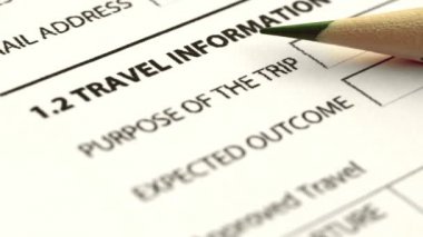 Seyahat formunun kapağını kapat.