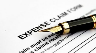 Dolly 'nin vurulduğunu bildirin.