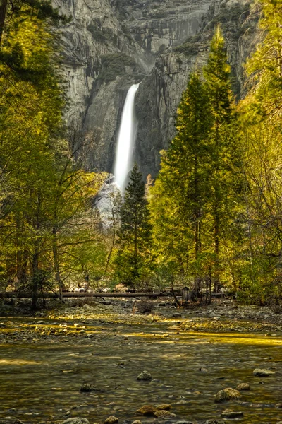 Nyugalom Yosemite-vízesés — Stock Fotó