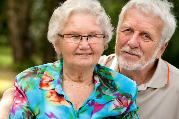 Happy Senior couple portrait — Stock Photo, Image