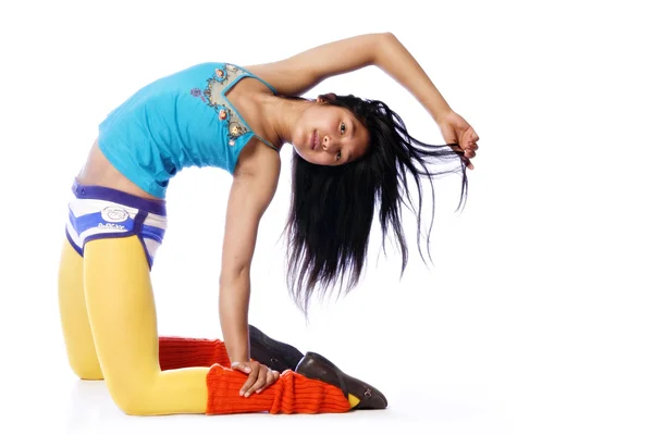 Modèle asiatique dans une pose de gymnastique — Photo