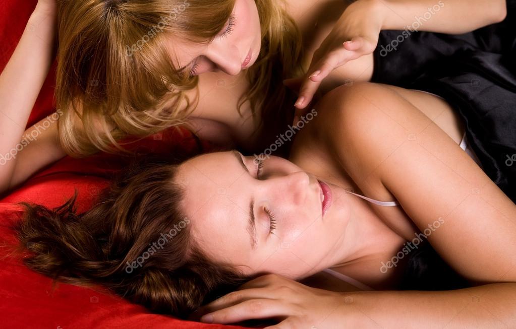 Секс сестер-лесбиянок