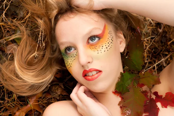 Kosmetyczne jesień nastolatek — Zdjęcie stockowe