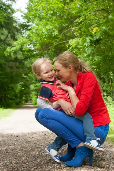 Having fun with mommy — Stock Photo, Image