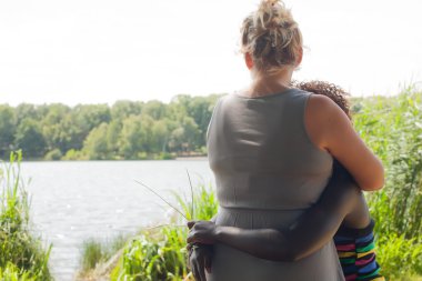 fosterparent ve çocuk