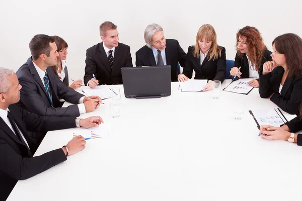 Empresários em reunião — Fotografia de Stock