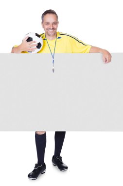 mutlu Koç holding afişini ve futbol
