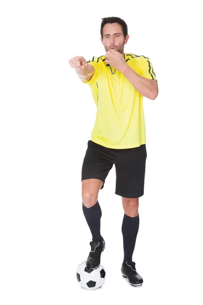 Soccer judge whistling — Stock Photo, Image