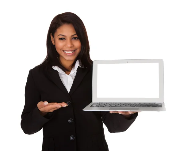 Businesswoman Presenting Laptop — Stock Photo, Image