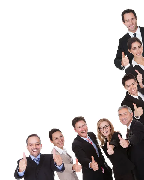 Группа руководителей, показывающих большой палец вверх — стоковое фото