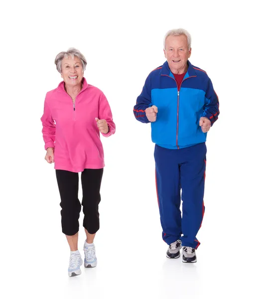 Retrato de casal sênior Jogging — Fotografia de Stock