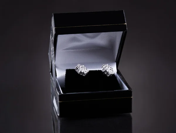 Close-up Of Earrings In Case — Stock Photo, Image